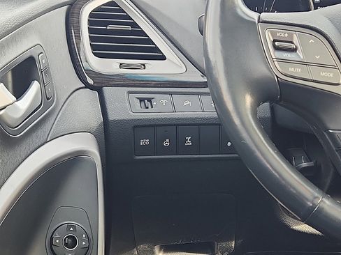 Used 2016 Hyundai Santa Fe Sport 2.0T w/ Option Group 05 image 13