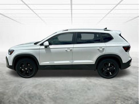 New 2026 Volkswagen Taos SEL AWD/4WD image 8