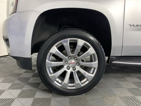 Used 2019 GMC Yukon SLT w/ Open Road Package RWD image 11