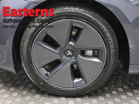 Used 2023 Tesla Model 3 Standard Range RWD image 26