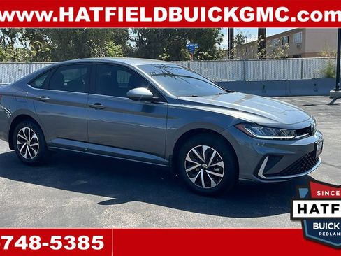 Used 2025 Volkswagen Jetta S FWD image 7
