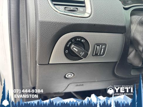 Used 2018 Dodge Durango GT AWD/4WD image 27