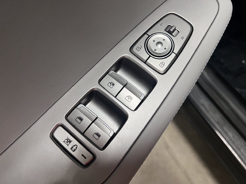 Used 2020 Hyundai Palisade SEL FWD image 11
