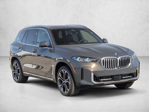 New 2026 BMW X5 sDrive40i image 7