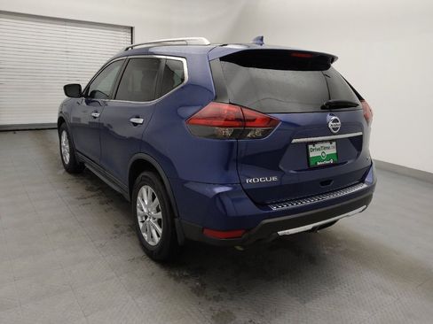 Used 2018 Nissan Rogue SV image 5