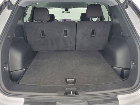 Used 2023 Chevrolet Blazer LT image 29