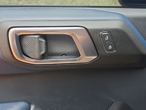 Used 2021 Ford Bronco First Edition image 27