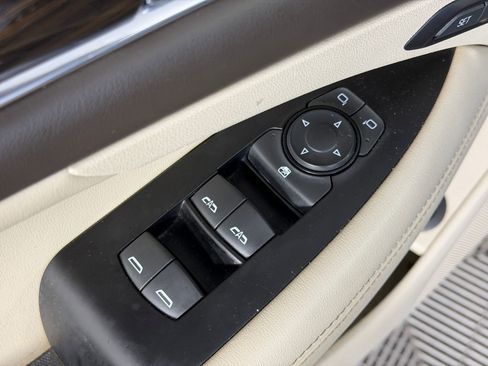 Used 2018 Buick LaCrosse Essence w/ Dynamic Drive Package FWD image 22