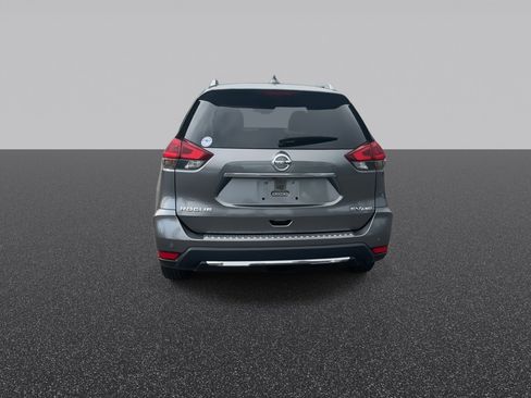 Used 2020 Nissan Rogue SV w/ Premium Package AWD/4WD image 8