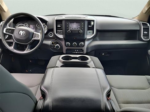 Used 2019 RAM 1500 Big Horn AWD/4WD image 20