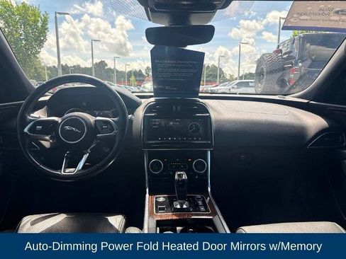 Used 2020 Jaguar XE S AWD/4WD image 16