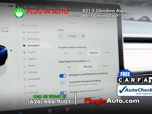 Used 2023 Tesla Model Y Performance image 29