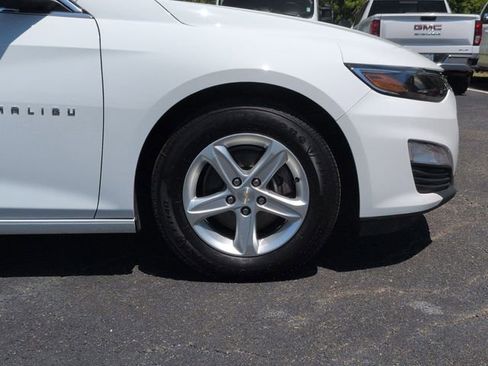 Used 2023 Chevrolet Malibu LS FWD image 9
