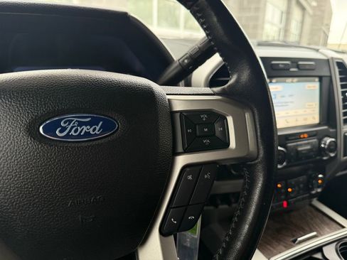 Used 2019 Ford F250 Lariat w/ Lariat Value Package AWD/4WD image 46