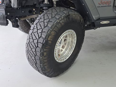 Used 2022 Jeep Gladiator Mojave w/ LED Lighting Group image 31