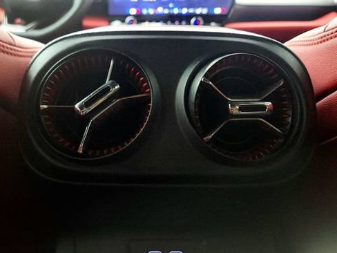 Used 2024 Chevrolet Blazer EV RS RWD image 55