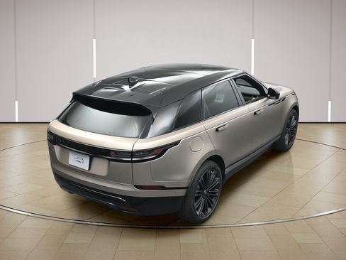 New 2026 Land Rover Range Rover Velar Belgravia AWD/4WD image 33