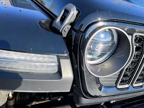 Used 2024 Jeep Wrangler Unlimited Rubicon 4xe image 27