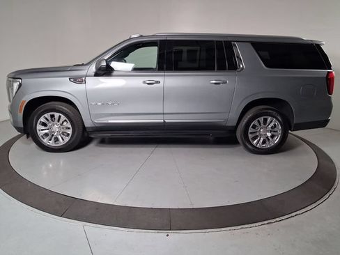 Certified 2025 GMC Yukon XL Denali RWD image 7