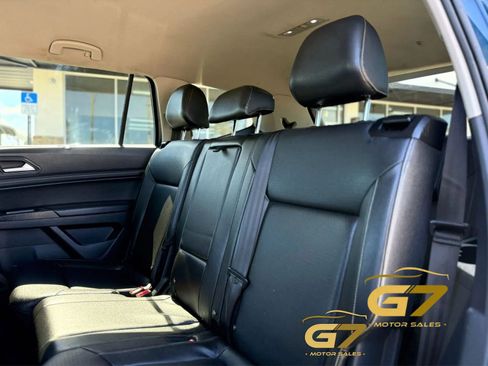 Used 2021 Volkswagen Atlas SE FWD image 16