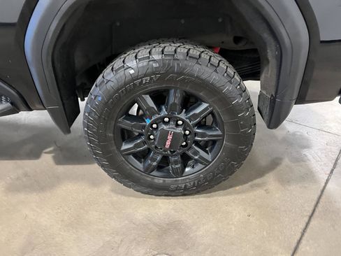 Used 2024 GMC Sierra 2500 AT4 w/ AT4 Premium Plus Package image 44