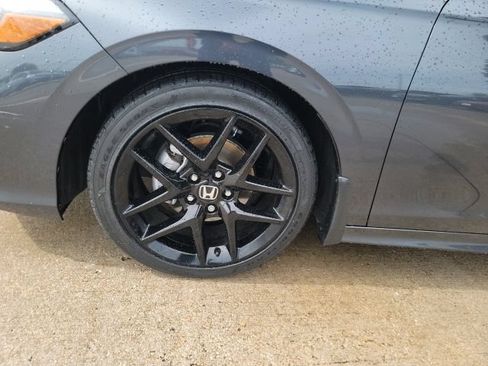 Certified 2025 Honda Civic Sport image 9