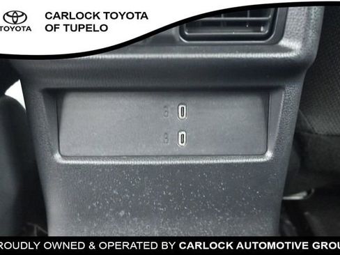 Used 2025 Toyota 4Runner SR5 AWD/4WD image 27