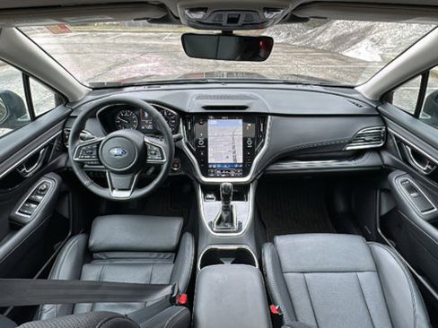 Used 2025 Subaru Outback Limited XT image 28