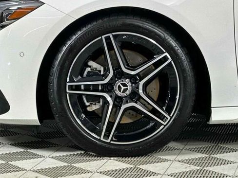 Certified 2025 Mercedes-Benz CLA 250 image 32