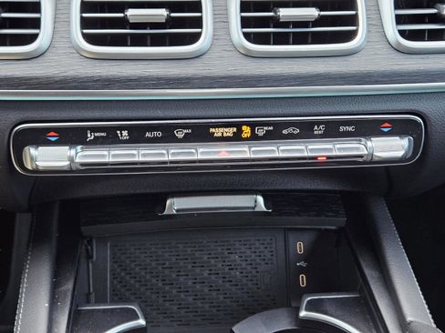 Certified 2025 Mercedes-Benz GLE 580 4MATIC image 26