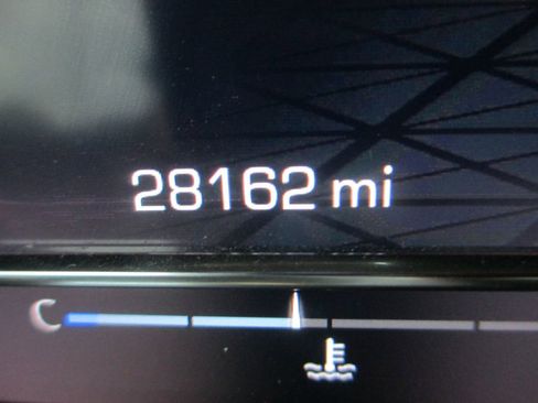 Used 2024 GMC Sierra 1500 AT4 w/ Technology Package image 37