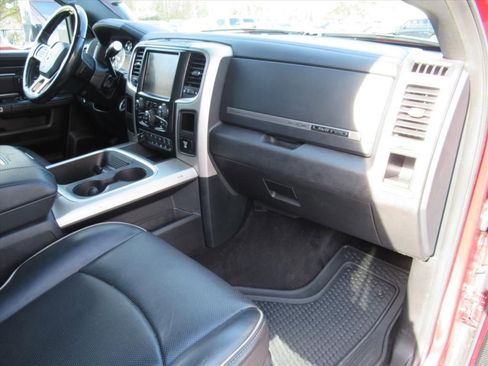 Used 2017 RAM 2500 Limited image 11