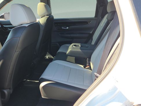 Used 2025 Honda CR-V Sport Touring image 14