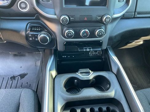 Used 2019 RAM 1500 Big Horn image 12