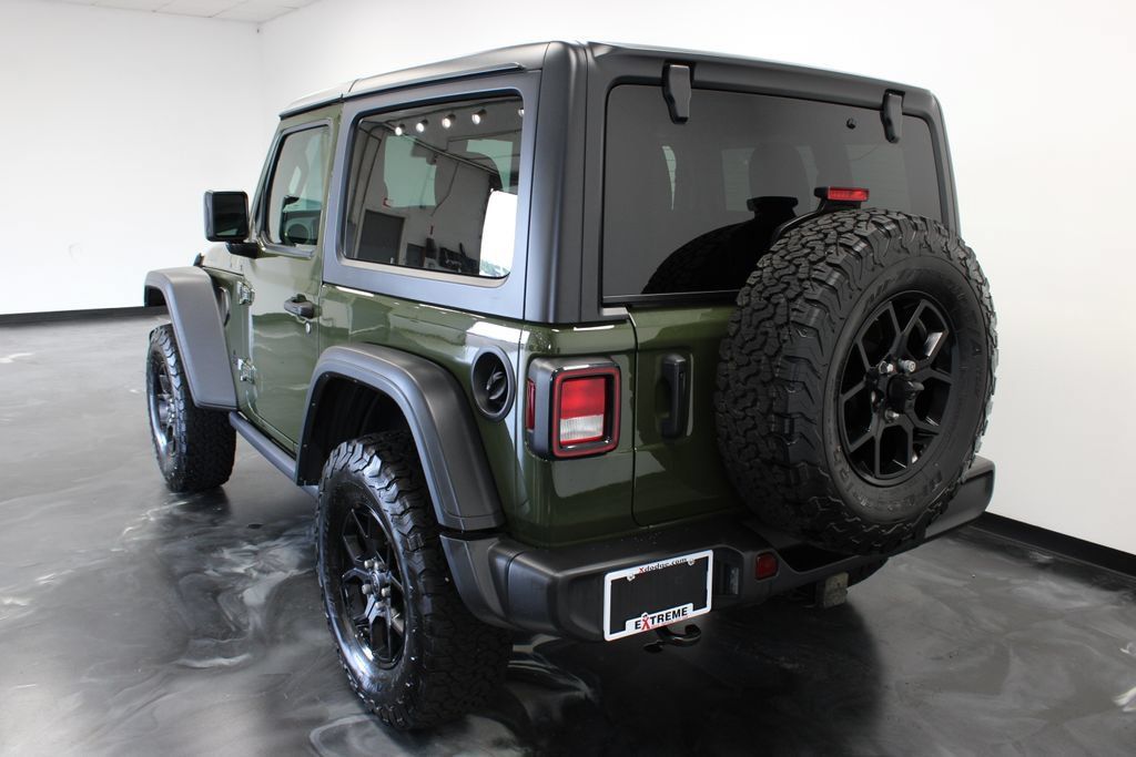 Used 2024 Jeep Wrangler Sport AWD/4WD image 25