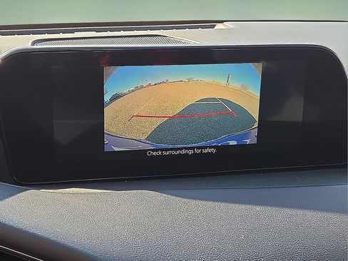 Used 2024 MAZDA MAZDA3 s image 27