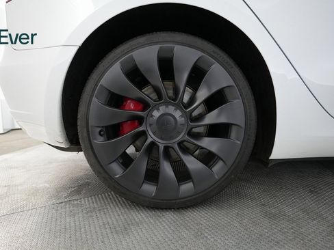 Used 2023 Tesla Model 3 Performance image 17