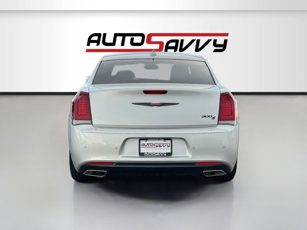 Used 2023 Chrysler 300 S RWD image 6
