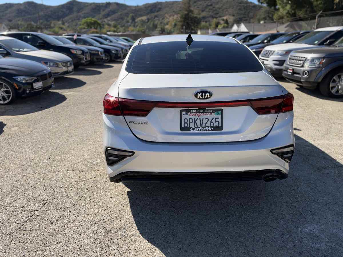 Used 2020 Kia Forte LXS FWD image 5