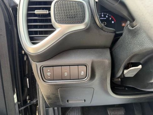 Used 2021 Kia Soul LX image 25