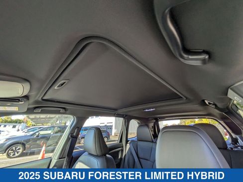 Certified 2025 Subaru Forester Limited image 9