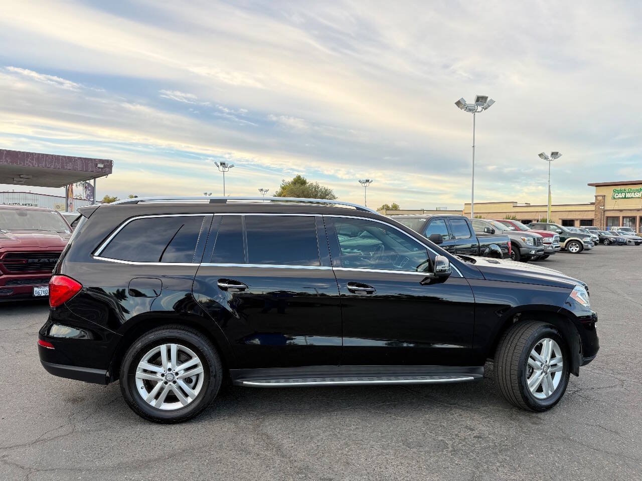 Used 2015 Mercedes-Benz GL 450 4MATIC image 8