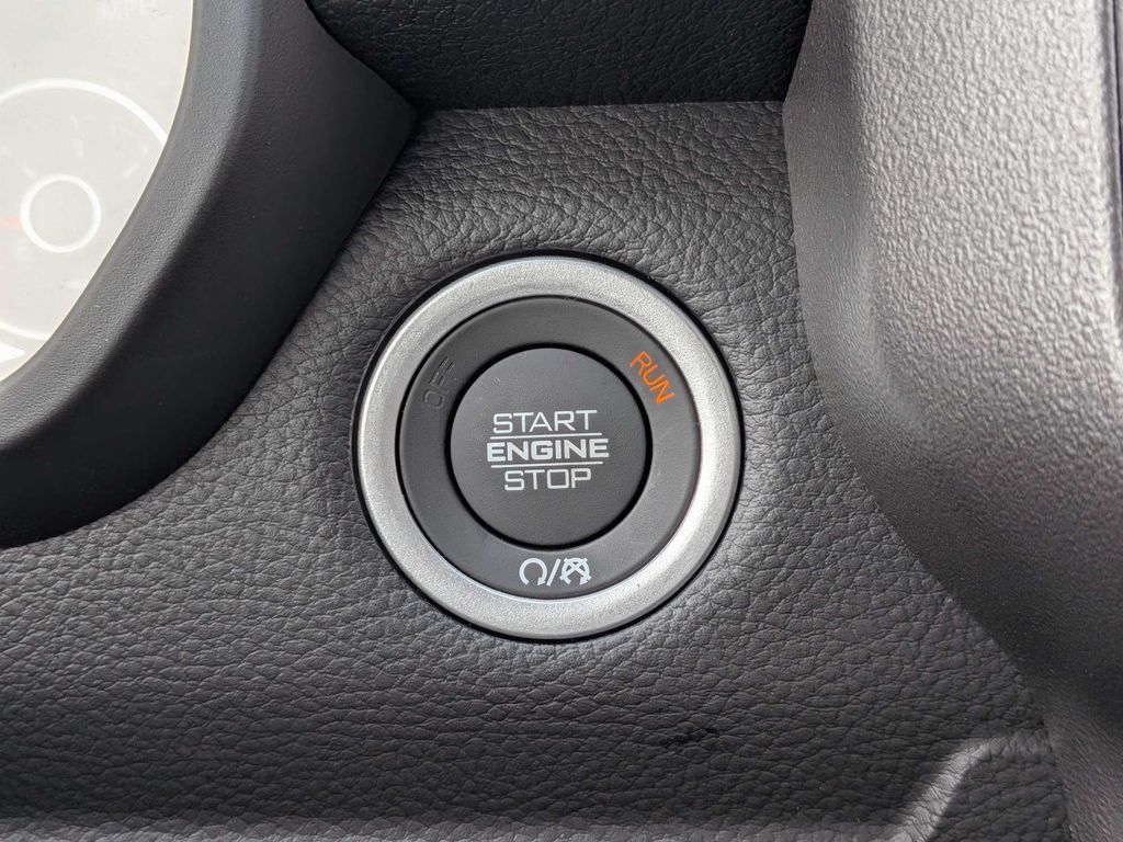 New 2026 RAM 1500 Big Horn AWD/4WD image 24