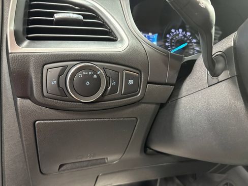 Used 2024 Ford Edge SEL AWD/4WD image 39
