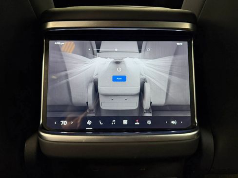 Used 2024 Tesla Model X AWD/4WD image 19