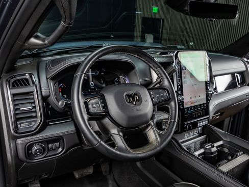 Used 2025 RAM 3500 Limited image 16