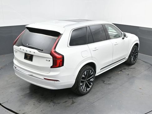 New 2026 Volvo XC90 B6 Ultra w/ Protection Package image 27