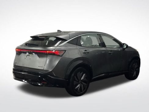 Used 2023 Nissan Ariya FWD image 8