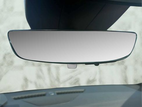 Certified 2025 Cadillac XT4 Sport AWD/4WD image 19