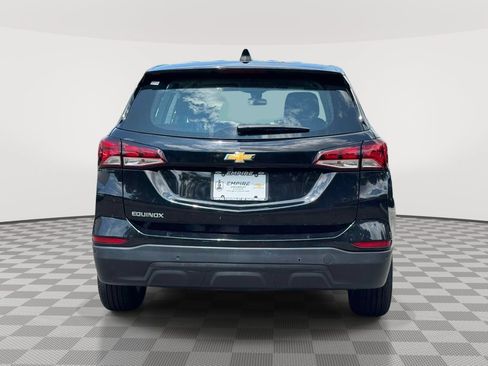 Used 2023 Chevrolet Equinox LS w/ Driver Confidence II Package FWD image 5